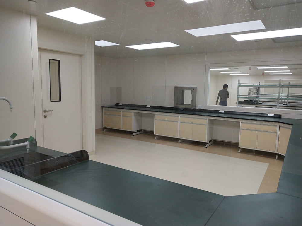 鄭州大學(xué)第一附屬醫(yī)院(圖8) 鄭州大學(xué)第一附屬醫(yī)院