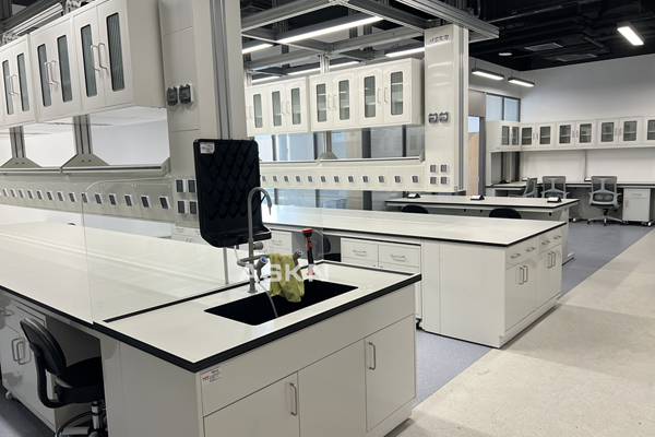 實(shí)驗(yàn)室裝修設(shè)計(jì)費(fèi)用怎么算?