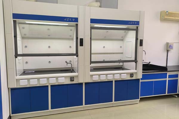 通風(fēng)柜多少錢價格一套安裝？